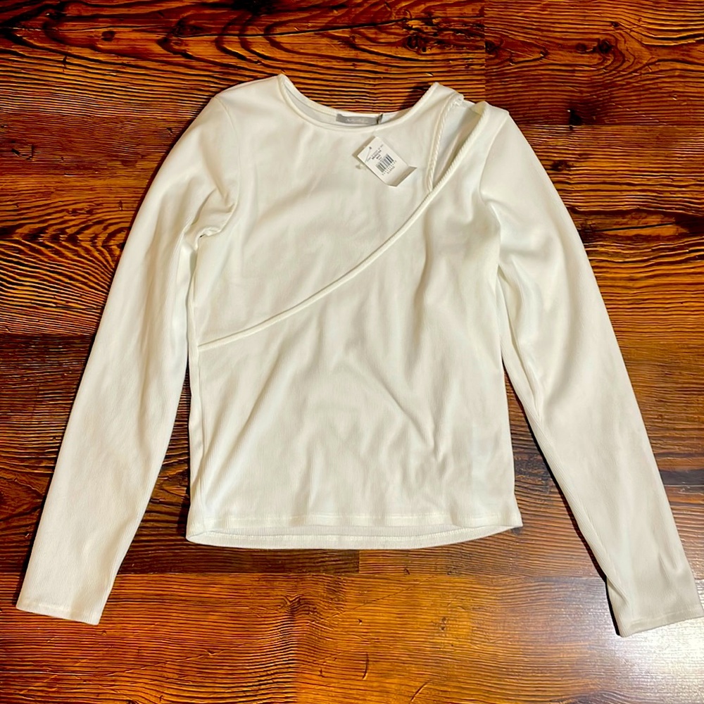 White long sleeve BKE shirt-
